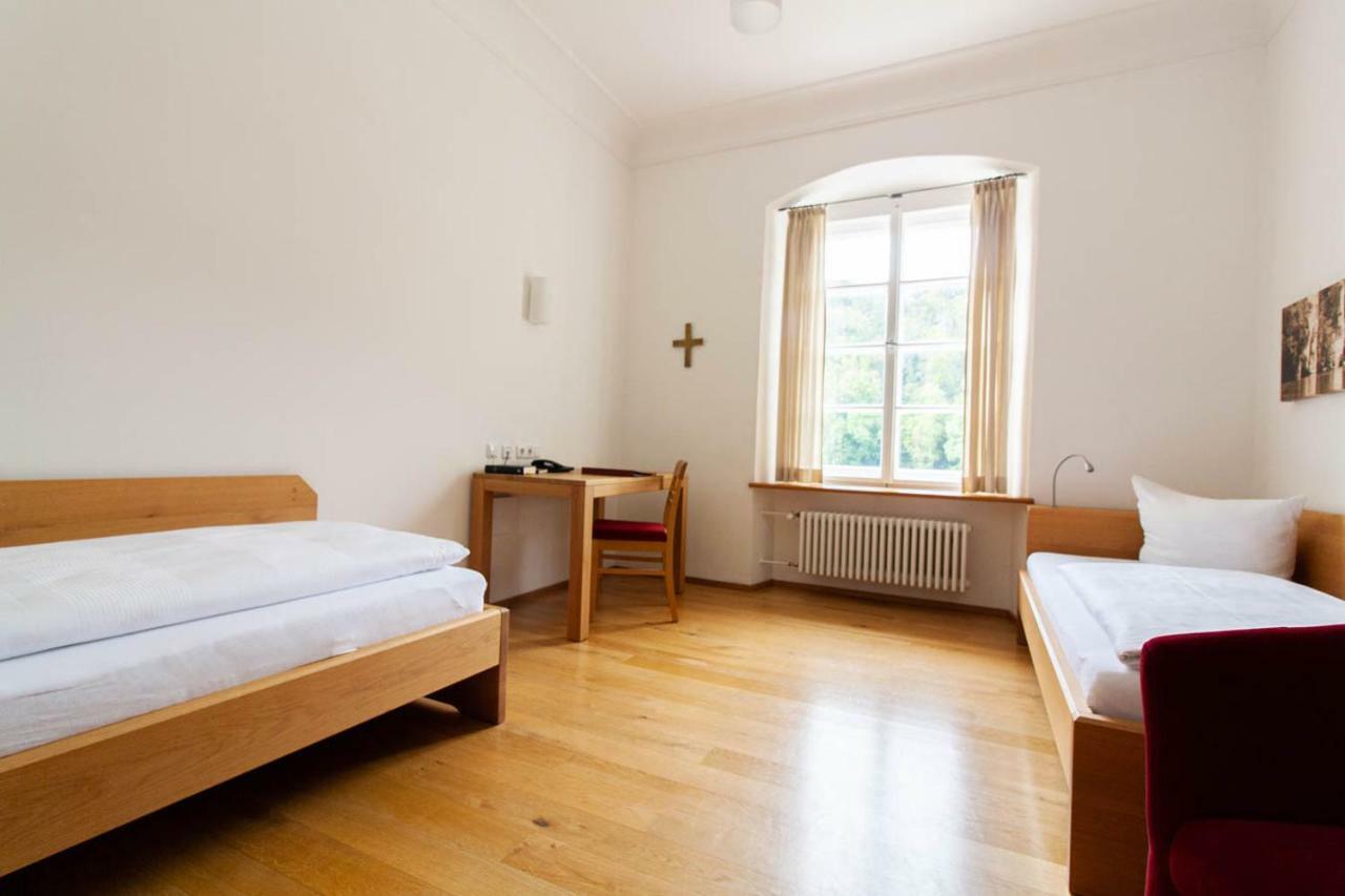 Gaestehaus St. Georg - Weltenburger Klosterbetriebe Gmbh Kelheim Dış mekan fotoğraf